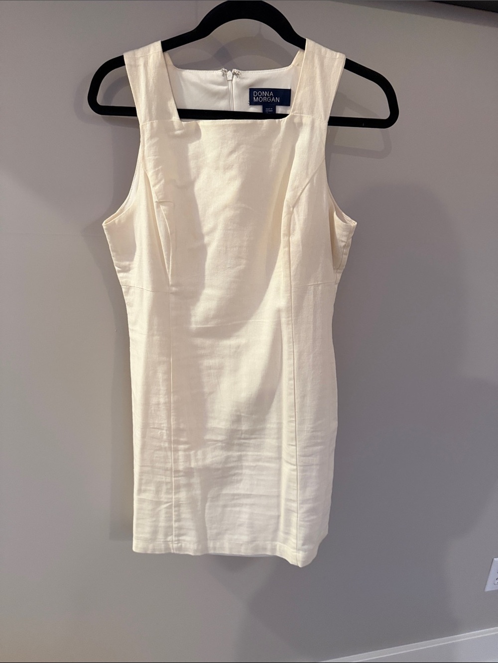Donna Morgan Cream Square-Neck Sheath Dress
